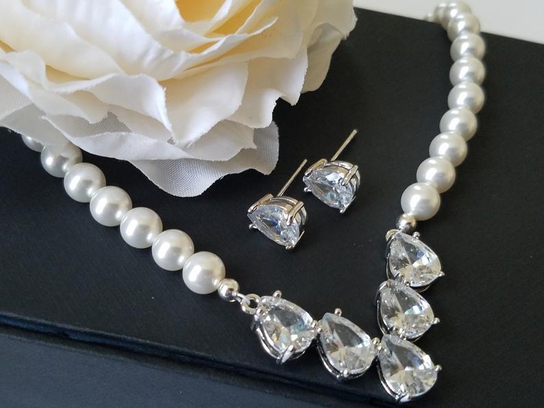 Свадьба - Pearl Bridal Jewelry Set, Swarovski White Pearl Earrings&Necklace Set, Wedding Pearl Silver Jewelry, White Pearl Jewelry, Bridal Party Gift