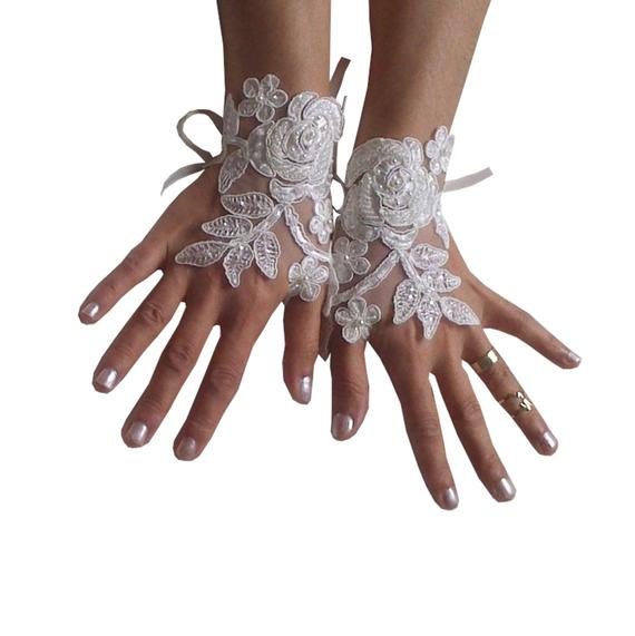 زفاف - İvory Wedding Glove, ivory lace gloves, Fingerless Glove, embroidered with pearls bridal gloves, french lace gloves