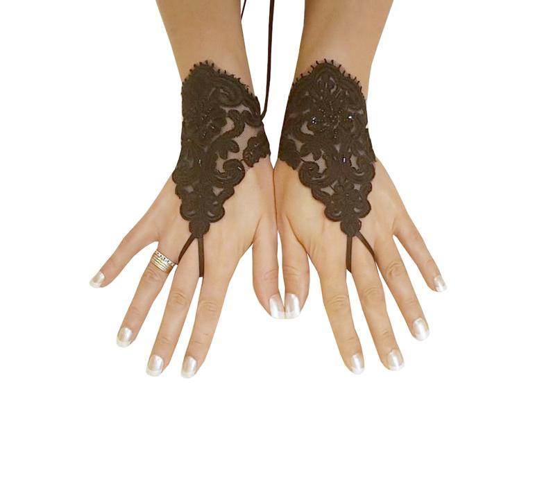 Mariage - Glove Goth Wedding Gloves, Black Lace gloves, Fingerless Gloves, off cuffs, cuff wedding, bride, bridal gloves, cuffs