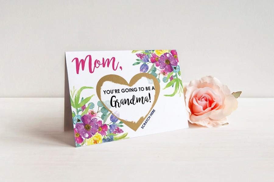 زفاف - Scratch Off Mom, you're going to be a Grandma! Card - Pregnancy Announcement Reveal We're Pregnant, Grandma Card w/ Metallic Envelope
