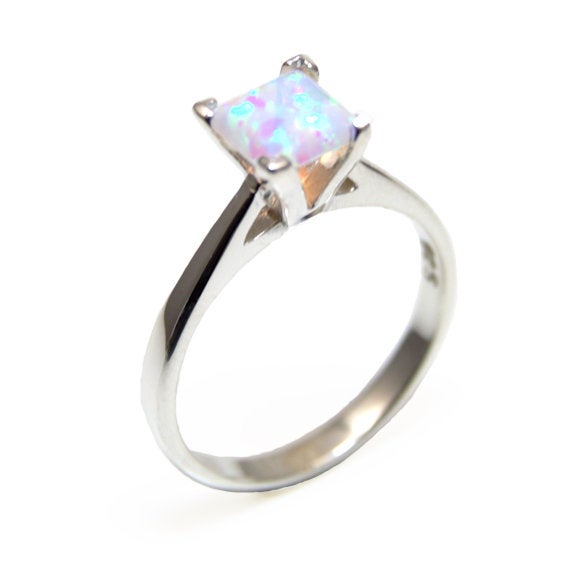 زفاف - 1ct Princess Cut Unicorn Tear Opal Solitaire Engagement Ring Sterling Silver (SS210)