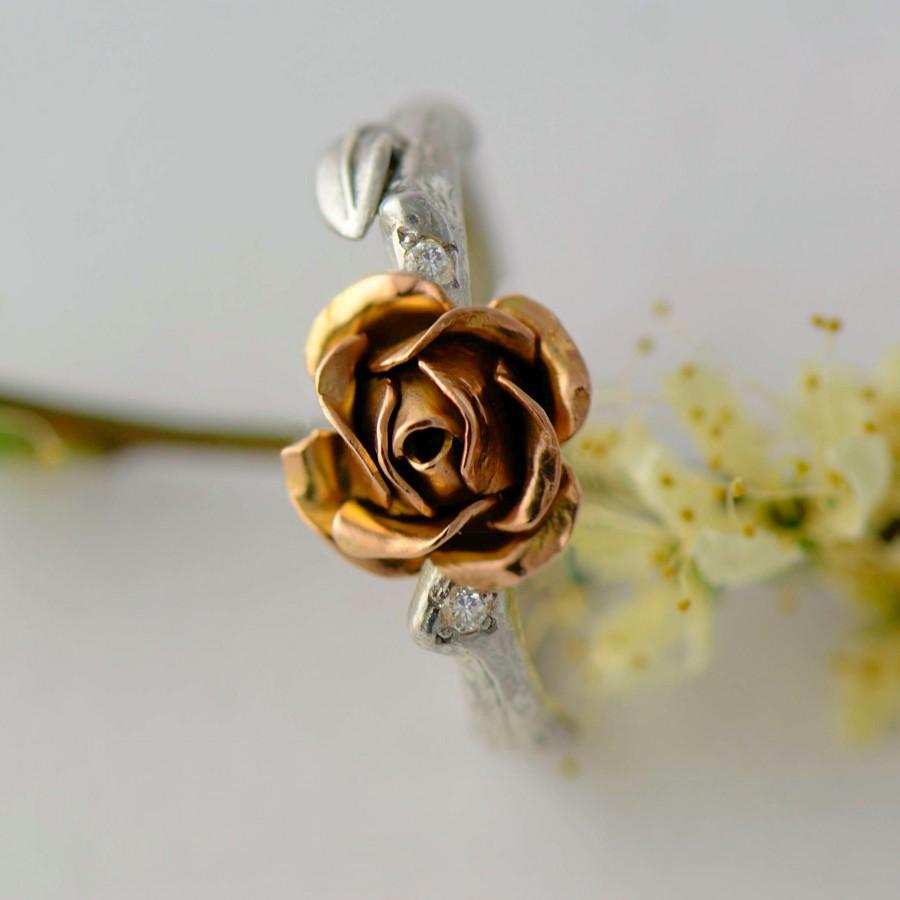 زفاف - Traditional rose ring with tiny diamonds made in fairtrade 9ct rose gold and white gold - a romantic engagement ring - Diamond and Gold Ring