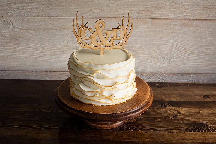 Hochzeit - Rustic Antler Wedding Cake Topper 