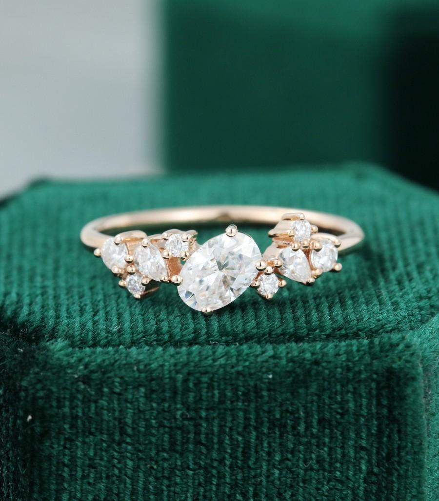 زفاف - Cluster engagement ring for women Oval cut Moissanite engagement ring rose gold vintage unique Pear shaped diamond Bridal Anniversary gift