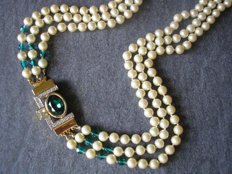 Wedding - Vintage Long Pearl Necklace, Indian Bridal Necklace, 3 Strand Pearls, Pearl And Emerald, Downton Abbey, Backdrop, Flapper, Art Deco Style