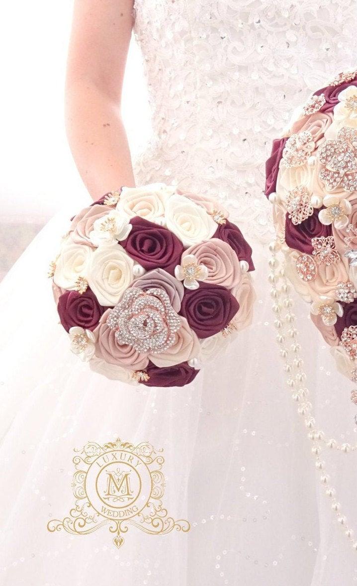Mariage - Burgundy rose gold champaign bridesmaids brooch bouquet.
