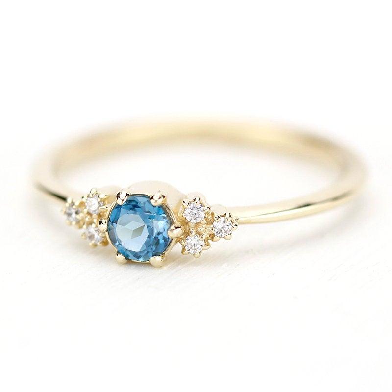Mariage - simple engagement ring, engagement ring London blue topaz, delicate ring, minimalist engagement ring, engagement ring, diamond ring