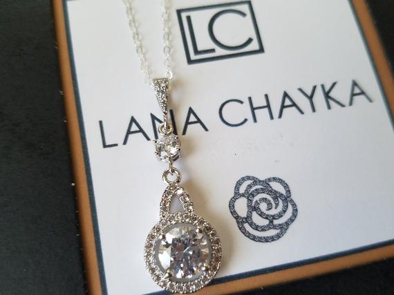 Mariage - Cubic Zirconia Bridal Necklace, Crystal Silver Halo Necklace, Crystal Wedding Necklace, Bridal Jewelry, Wedding Pendant, Bridal Party Gift
