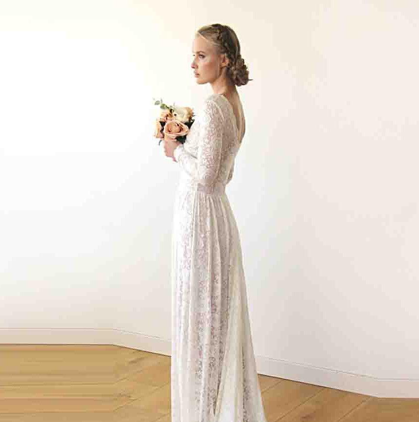 زفاف - Valentine's Sale Square Neckline Vintage inspired Wedding Dress, Pearl color Lace of roses Long Sleeves dress, Rustic wedding dress 1259