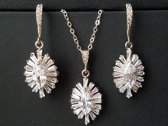 Mariage - Crystal Bridal Jewelry Set, Wedding Jewelry, Cubic Zirconia Marquise Jewelry Set, Earrings&Necklace Oval Set, Bridal Jewelry, Prom Jewelry