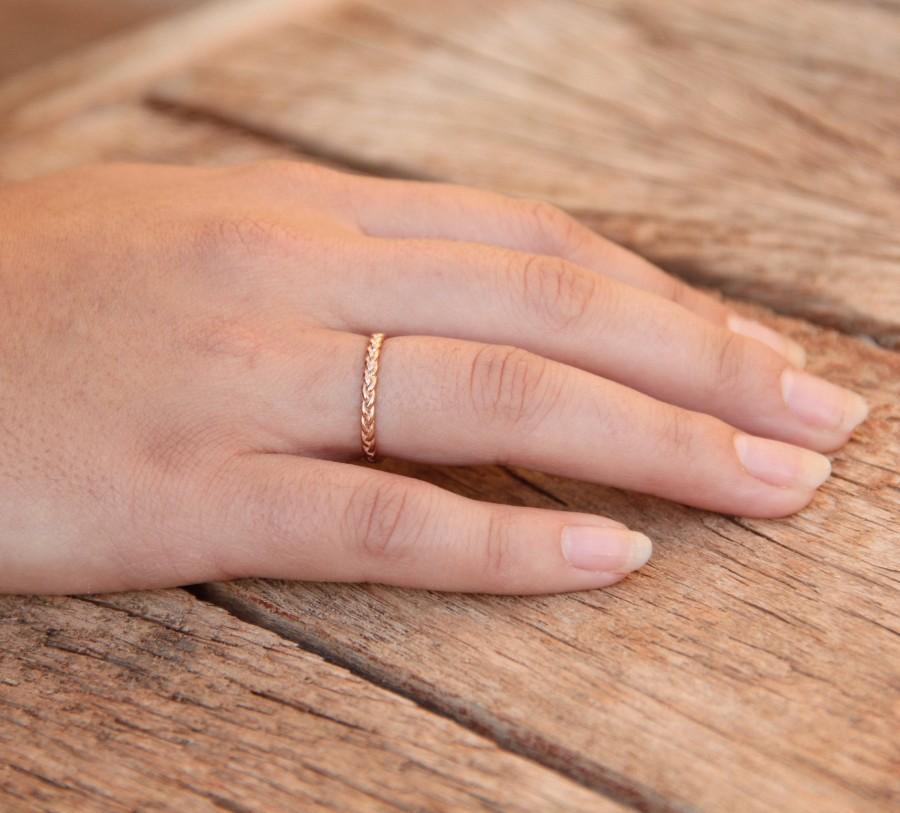Mariage - Braided Rose Gold Wedding Band For Women, Thin Wedding Band, Dainty Rose Gold Ring, Celtic Wedding Ring, Dainty Wedding Band