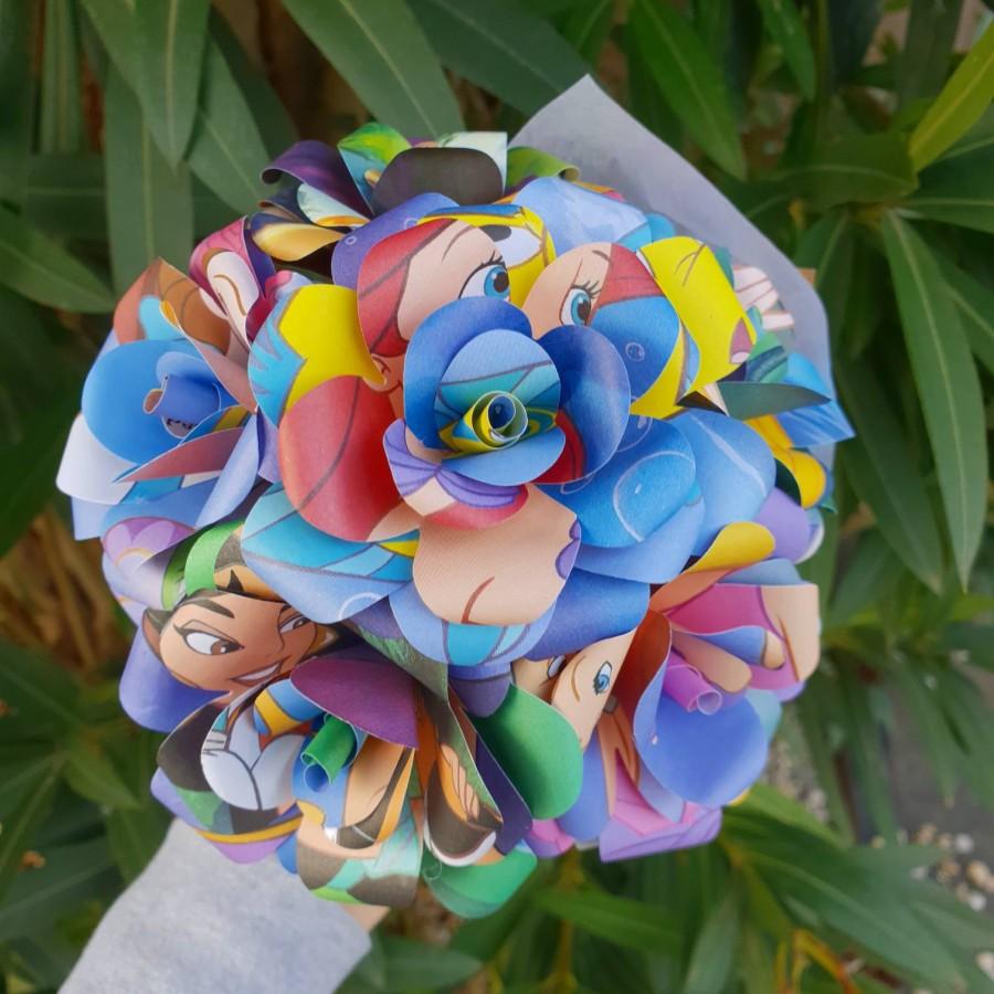 Mariage - Princess Upcycled Book Bouquet-Decor-Wedding-Bridal Bouquets-Book lover gift-Disney- Paper Flowers- Wedding -Ariel- Belle- Jasmine