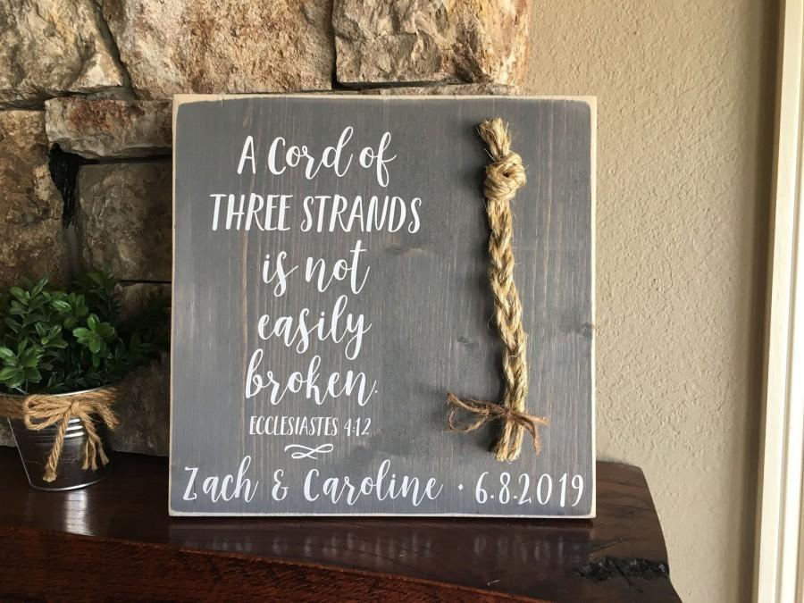 Свадьба - Christian Wedding Gift, A Cord of Three Strands is Not Easily Broken, Personalized Gift for Couple, Anniversary Gift
