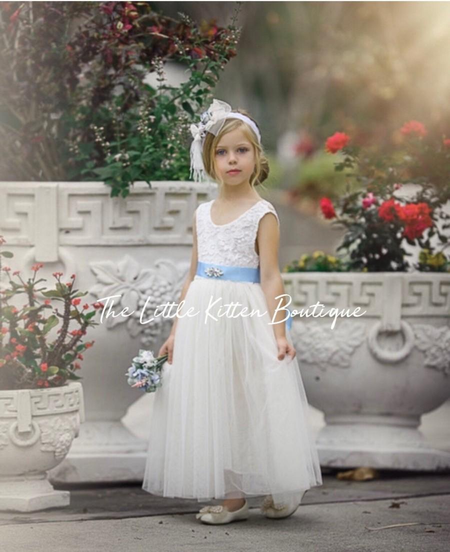 Hochzeit - White flower girl dress, Ivory Flower Girl dress, rustic lace flower girl dress, flower girl dresses, boho flower girl, communion dress