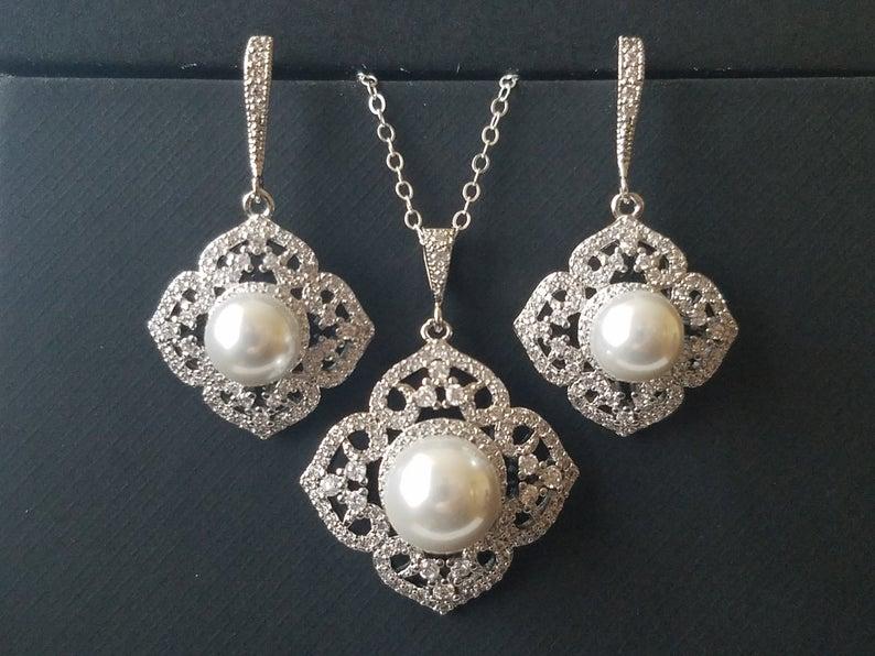 Mariage - Pearl Bridal Jewelry Set, White Pearl Silver Wedding Set, Filigree Pearl Jewelry Set, Pearl Earrings&Necklace Set, Bridal Pearl Jewelry