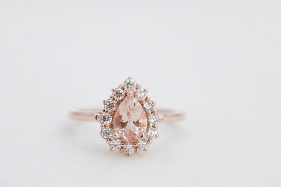 زفاف - Pear Morganite Engagement Ring // Diamond Halo Engagement Ring