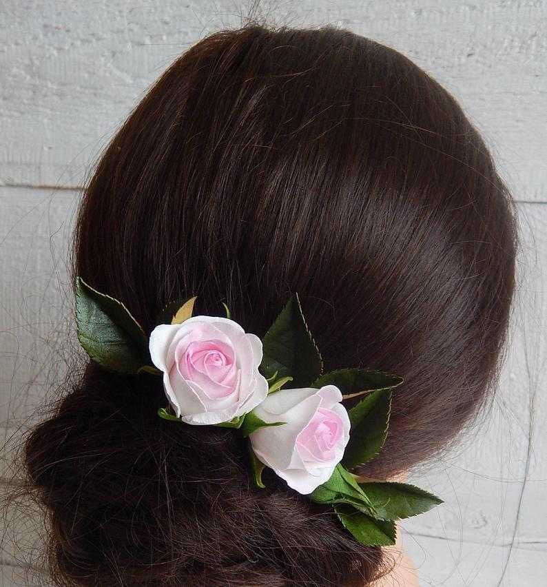 Mariage - Pink wedding flower hair pins Real touch rose hairpins Floral bridal hairpiece Green leaves hair piece Bridesmaid greenery headpiece gift