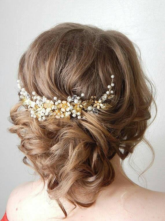 Свадьба - Gold bridal hair comb, bridal headpiece, leaf hair piece, bridal hair vine, wedding hair accessories, pearl bridal jewellery, side comb