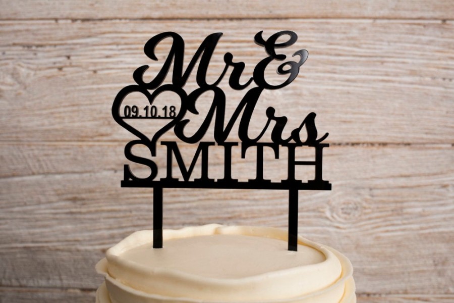 زفاف - Custom Black Mr and Mrs Wedding Cake Topper 