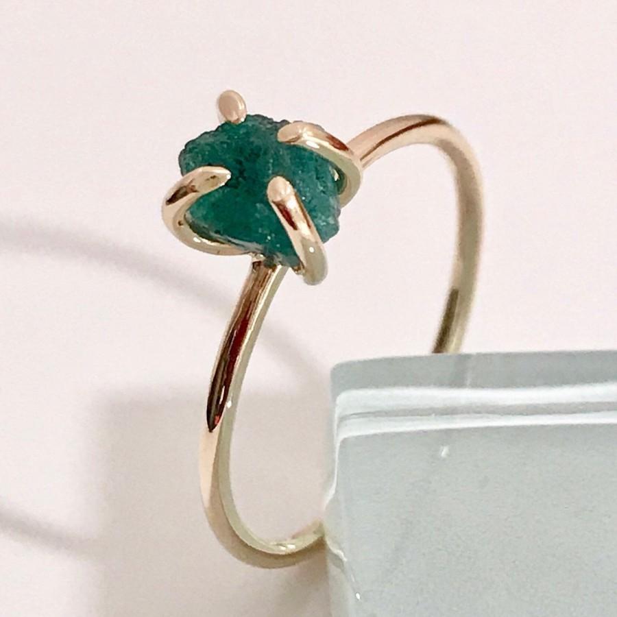 Hochzeit - 14k/18k Emerald ring,14k Raw Emerald ring,14k Birthstone ring,14k promise ring,14k engagement ring,14k anniversary ring,10k engagement ring