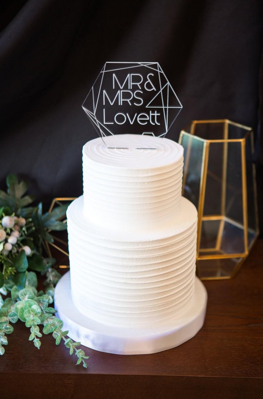 Hochzeit - Geometric Wedding Cake Topper Clear Acrylic Wedding Cake Topper for Cake Mr & Mrs Cake Topper Modern Geometric Wedding Decor (Item - HCP900)
