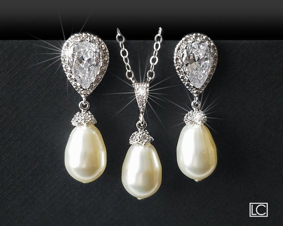 Hochzeit - Wedding Pearl Jewelry Set, Swarovski Ivory Pearl Set, Teardrop Pearl Earrings&Necklace Set, Wedding Bridal Pearl Jewelry, Bridal Party Gift