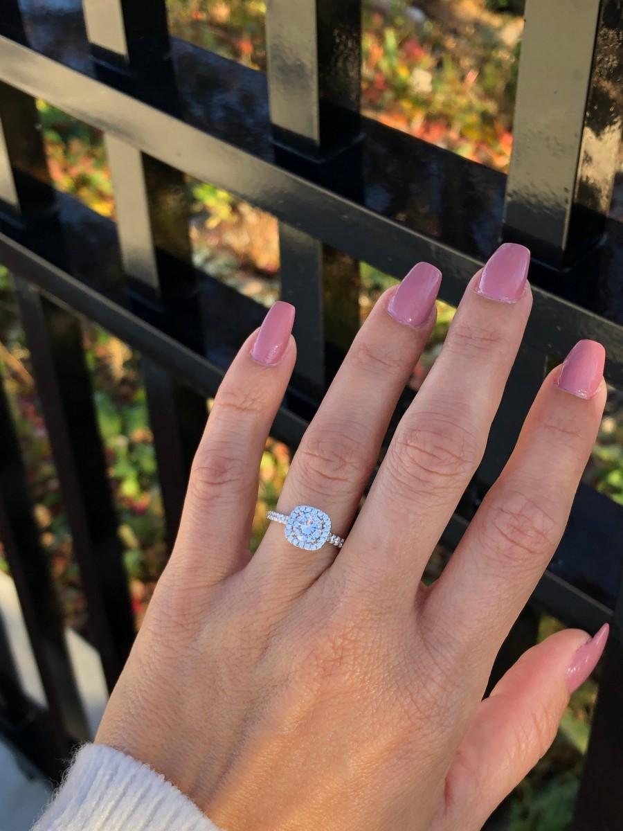 زفاف - Square Halo Engagement Ring. Luxury Engagement Ring. Sterling Silver Promise Ring. Anniversary Ring. Engagement Ring. Round Cut Halo Ring.