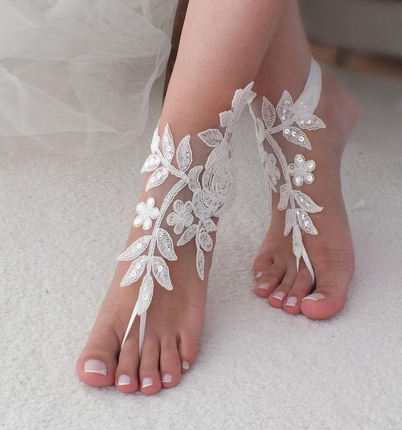 Mariage - 24 Color Lace barefoot sandals Ivory Barefoot Sandals Sexy Anklet Bellydance Beach Pool beach wedding BEACH WEDDING