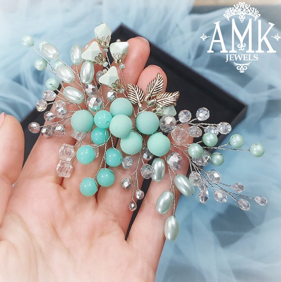 Свадьба - Hair accessory with mint and tiffany colours beads, tiffany color hair jewellry, bridesmaids hair accessory, green hair vine, mint hair vine