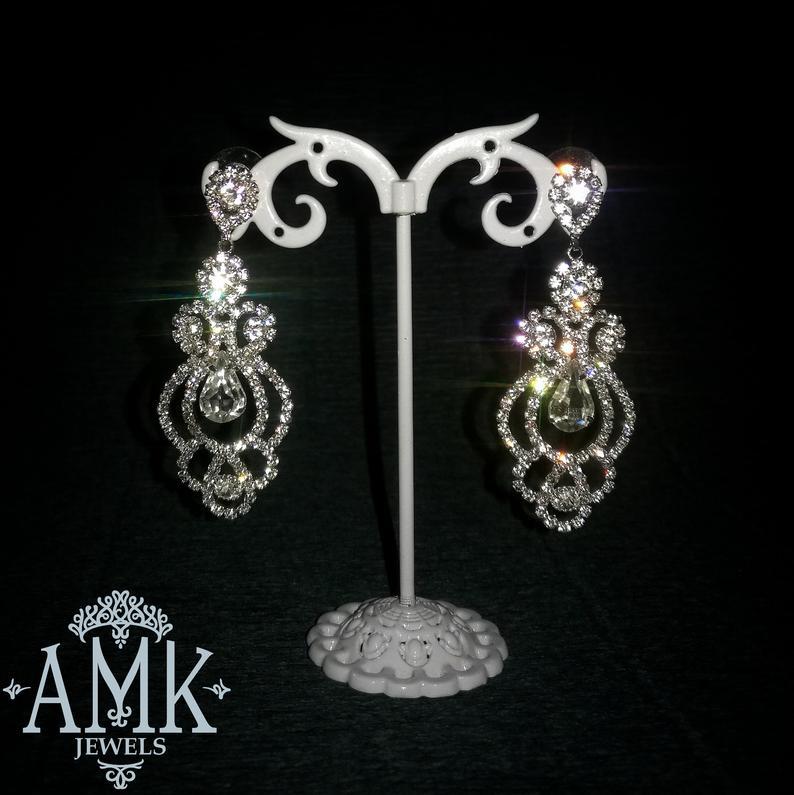 Свадьба - Sparkling wedding earrings silver colour, earrings for bride, earrings with rhinestines, silver earrings for wedding, sparkling earrings