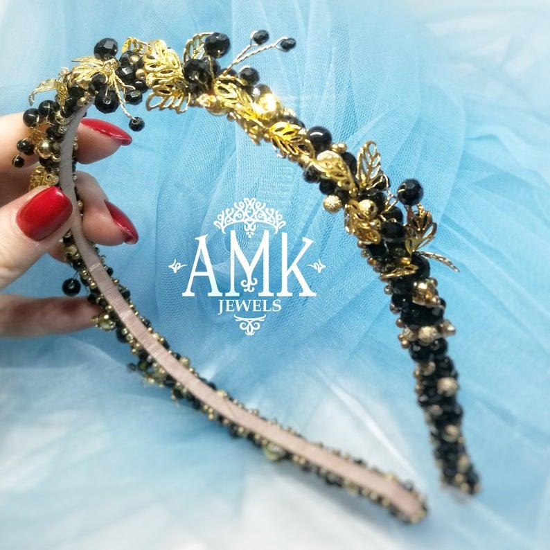 Mariage - Crystal rim for bride and bridesmaid, wedding hairband, bridal tiara,Rim with Czech Crystals and beads, wedding wreath , crystal wreath