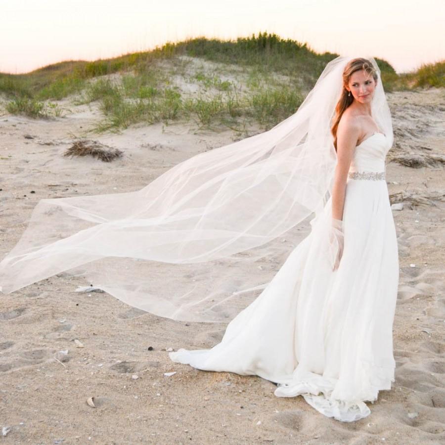 زفاف - Soft wedding veil.  Full bridal veil.  Single layer veil. Tulle bridal veil. Simple smooth cut edge veil.  Wedding veil.  WILLOW