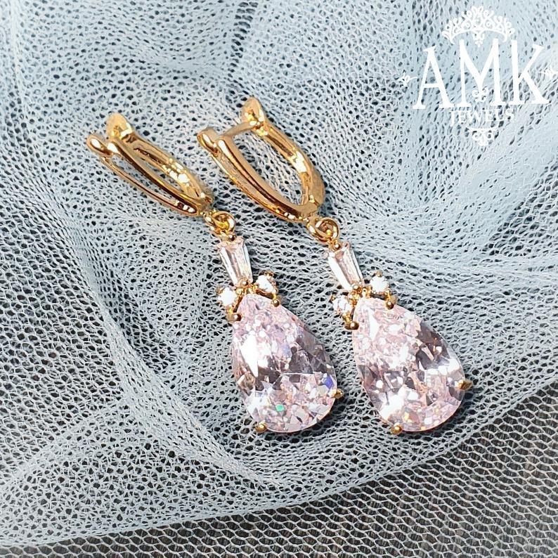 Hochzeit - Teardrop earrings, gold long earrings, cubic zirconia earrings, dangle wedding earrings, long bridal earrings, sparkling earrings