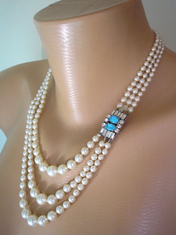 Hochzeit - Vintage Pearl Necklace With Side Clasp, Vintage Bridal Pearls, Pearl And Turquoise Necklace, 3 Strand Pearls, Ivory Pearls, Wedding Pearls