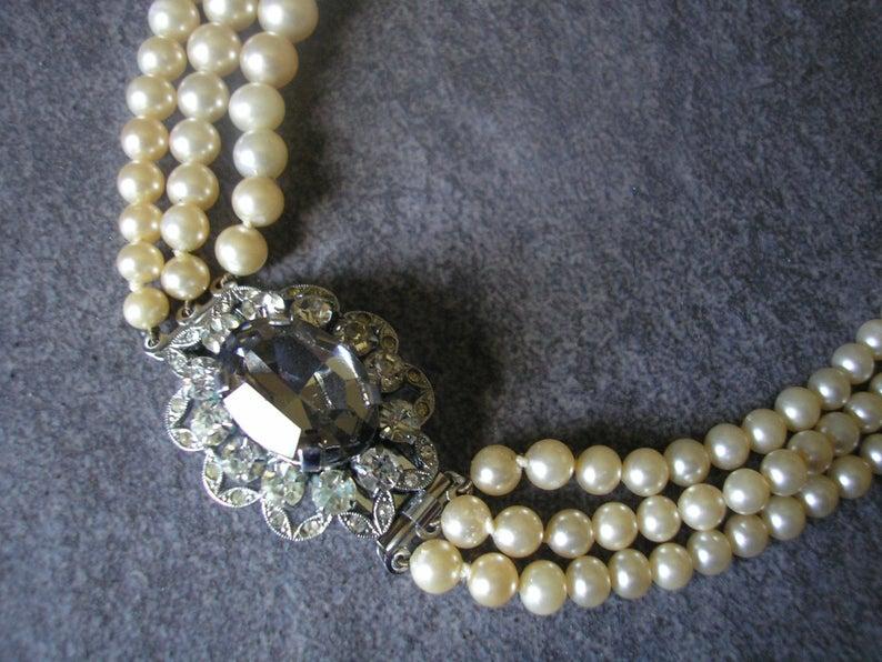Hochzeit - Vintage Pearl Choker With Side Clasp, Vintage Pearl Necklace, Vintage Bridal Pearls, Black Diamond Jewellery, Wedding Pearls, Smoky Topaz