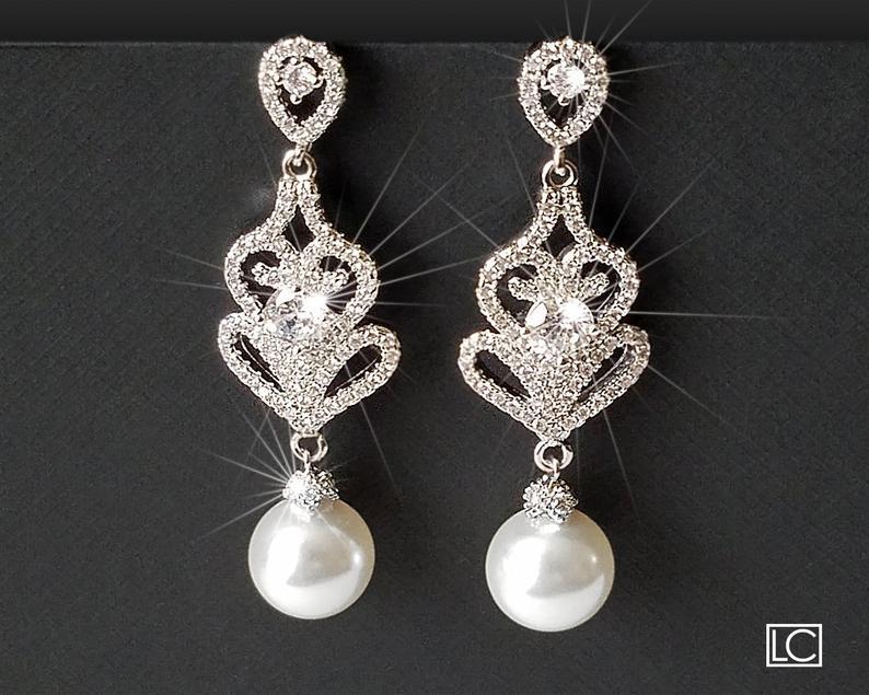 Hochzeit - Pearl Chandelier Earrings, Bridal Pearl Earrings, Swarovski White Pearl Silver Earrings, Statement Earrings, Bridal Jewelry, Dangle Earrings