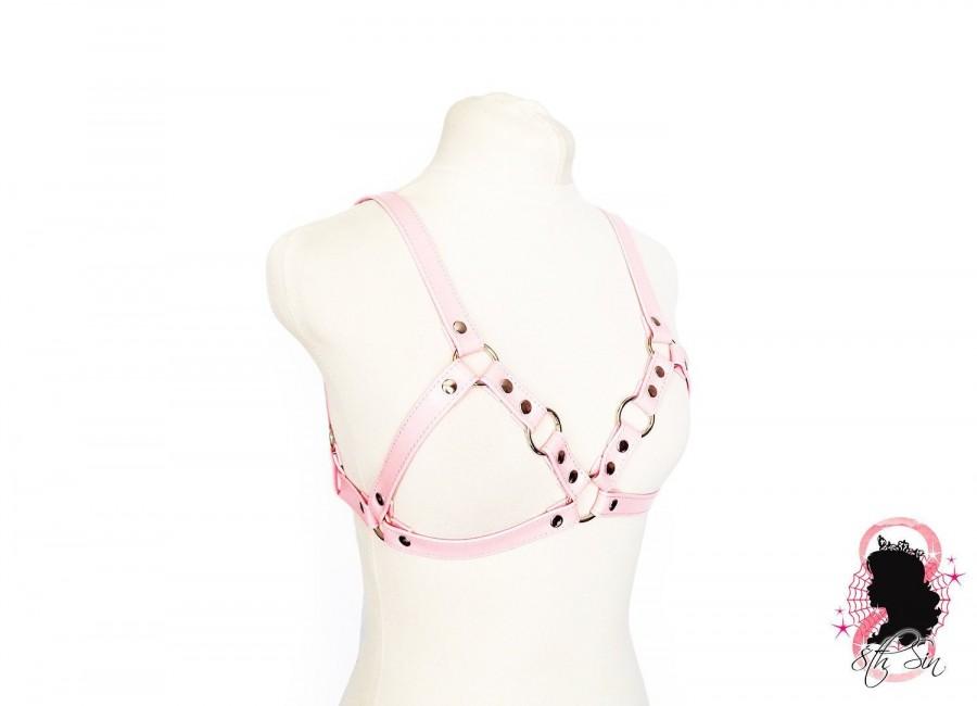 Wedding - Pink Faux Leather Cage Harness Bra, Pink O Ring Harness, Pink Vegan Leather Harness Bra, Pink BDSM Harness Bra, Pastel Pink Kitten Play Gear