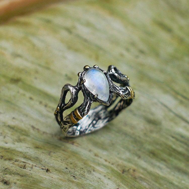 Mariage - Sterling Silver Rainbow Moonstone Ring "Elza" with 14 Karat Gold Plating MADE TO ORDER, moonstone engagement ring, twig ring, branch ring