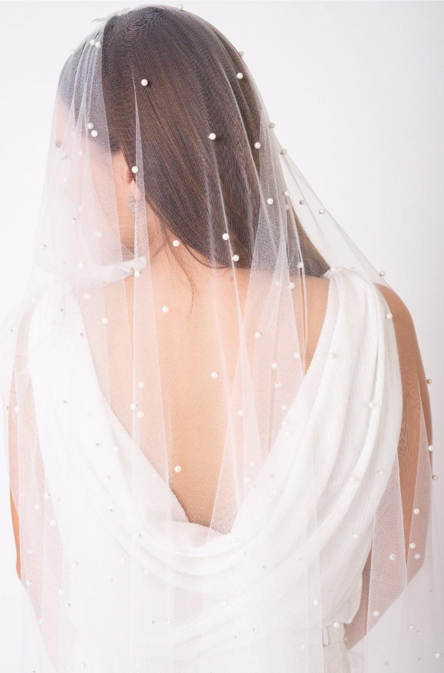Wedding - Romantic couture veil