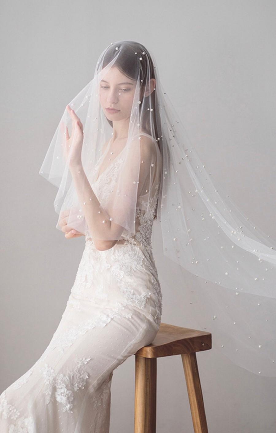 Свадьба - Ivory Mantilla Bridal Veil, Fingertip Length Veil,Beaded Ivory Wedding veil,over face bridal accessories
