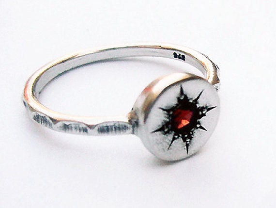 Mariage - Red Garnet ring, Sterling Silver Ring, Red Solitaire Ring,  Israeli Jewelry, Red Stone Gemstone Ring, Garnet Ring
