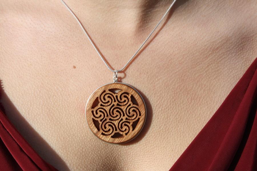 زفاف - Triple Goddess Spiral Pendant, Hand-carved Irish Cherry Wood Celtic Spiral Necklace On Sterling Silver, Unique 5th Anniversary Irish Gift