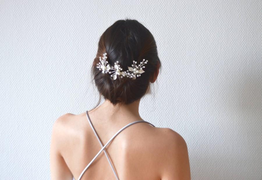 زفاف - Wedding head jewel. Silver-haired pic-comb-bride pin, crystals, pearls, leaves, boho flower, romantic, delicate,
