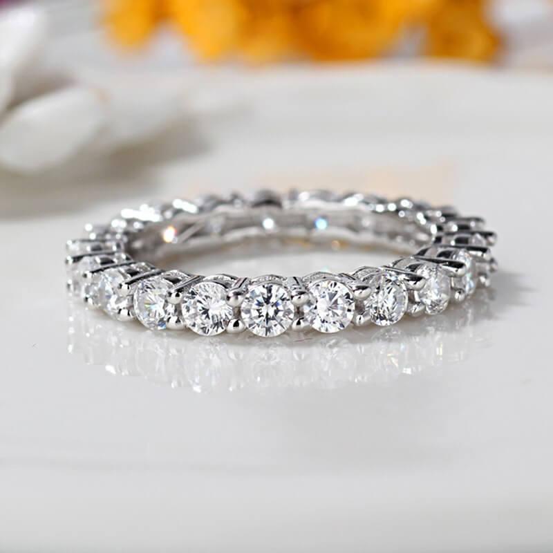 Mariage - Great Offer 0.70 ct Full Eternity Wedding Band For Women Under $200