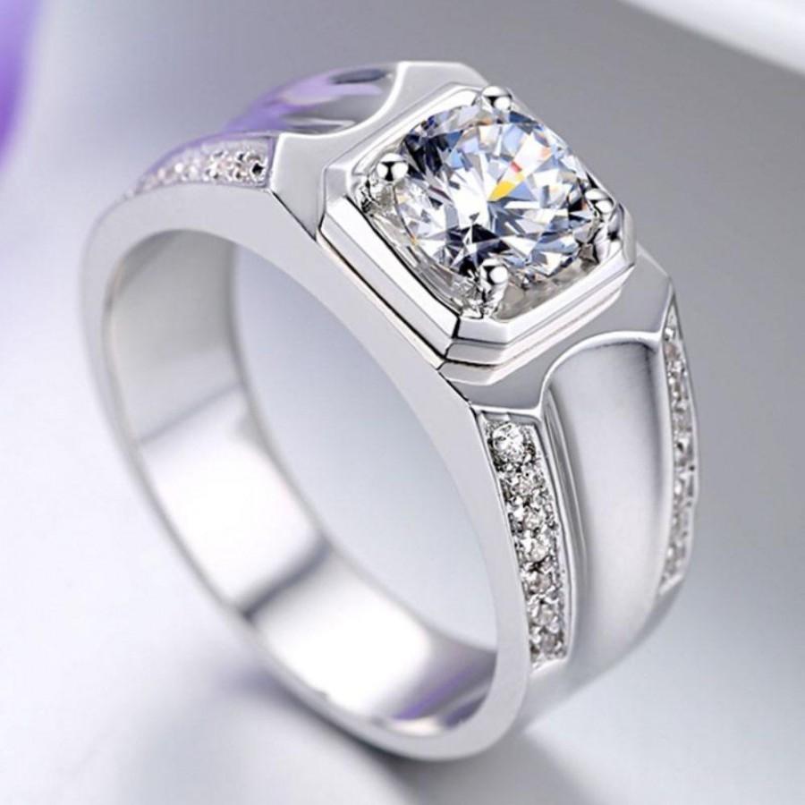 Hochzeit - Buy - 1.5 Ct Men's Moissanite Ring 