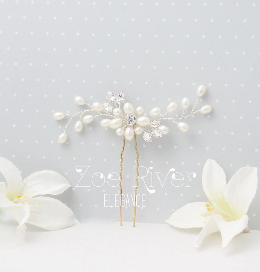 زفاف - Dainty silver crystal and pearl bridal hairpins. Elegant wedding hair clips. White ivory clear zirconia bridal hair barrette