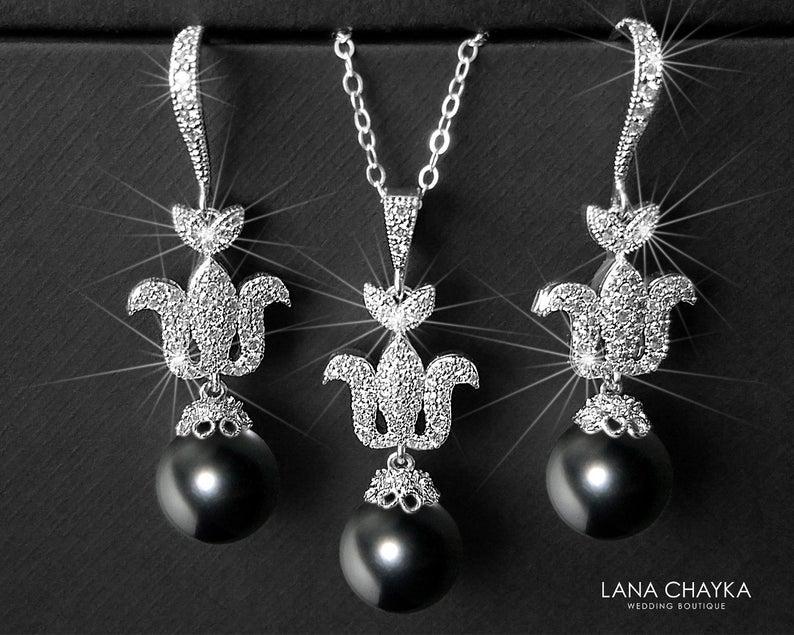 زفاف - Black Pearl Jewelry Set, Swarovski Black Pearl Set, Wedding Earrings&Necklace Set, Charcoal Pearl Set, French Lily Jewelry, Fleur De Lis Set