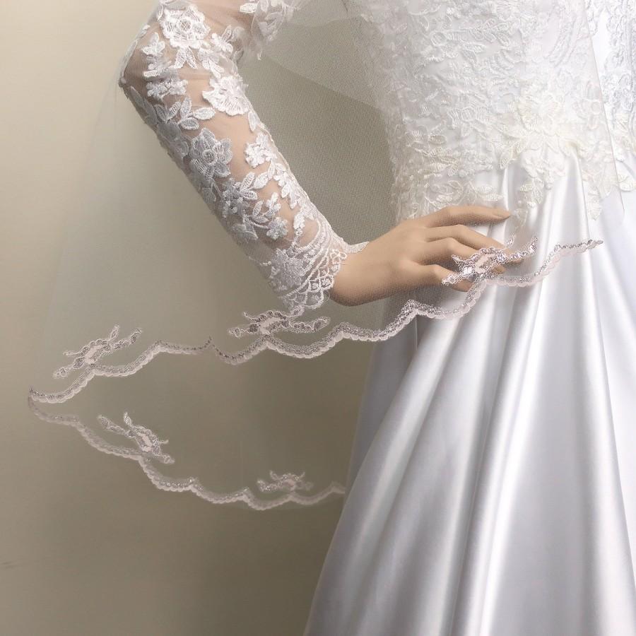 زفاف - Wedding Veil Blusher Fingertip Double Tiered Silver Lace Edge Bridal Veil with Comb Hip Length Bedeken Ceremony Veil Cream