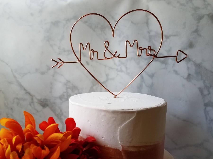 زفاف - Rustic Cake Topper - Wire Cake Topper - Heart Mr and Mrs Cake Topper - Copper Cake Topper - Rustic Chic - Heart and Arrow - Barn Wedding