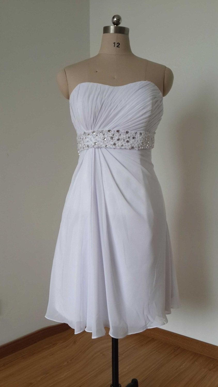 زفاف - Strapless White Chiffon Short Bridesmaid Dress with Beaded Band